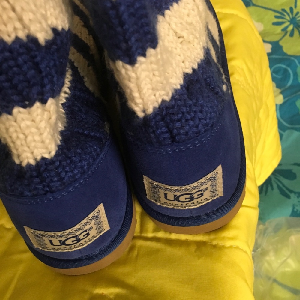 Knit uggs - Picture 3 of 6